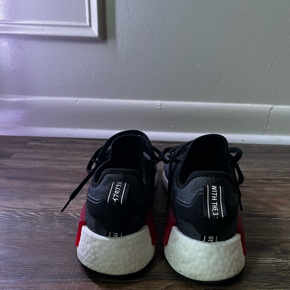 adidas NMD R1 - Picture 5 of 6